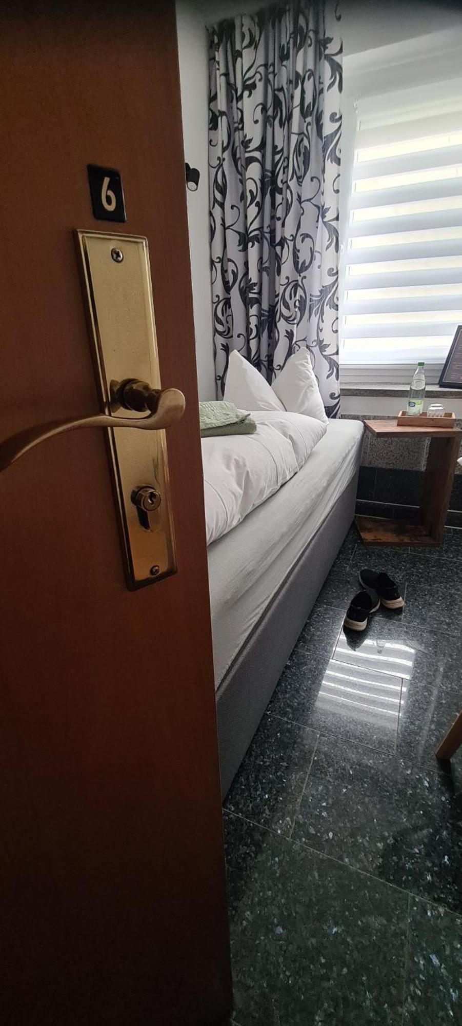 Pension Krone Freiberg Luaran gambar